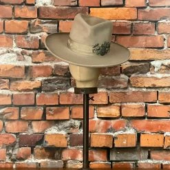 Budget π Double D Ranch - Adirondacks Trade Silver Hat Hats/Headbands/Scarves/Gloves π 14 Double D Ranch - Adirondacks Trade Silver Hat Hats/Headbands/Scarves/Gloves