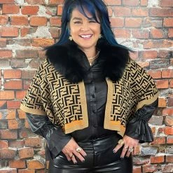 Oo La La Letter Pattern Short Cape With Fox Collar New Arrivals