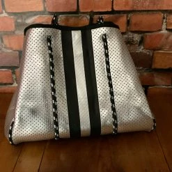 The Sparkling Spur Handbag/Tote