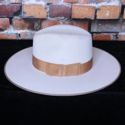 Best Sale π₯° Tri-City, Royal Deluxe Stetson Hat TIFFIANY'S CLOSET π 10 Tri-City, Royal Deluxe Stetson Hat TIFFIANY'S CLOSET
