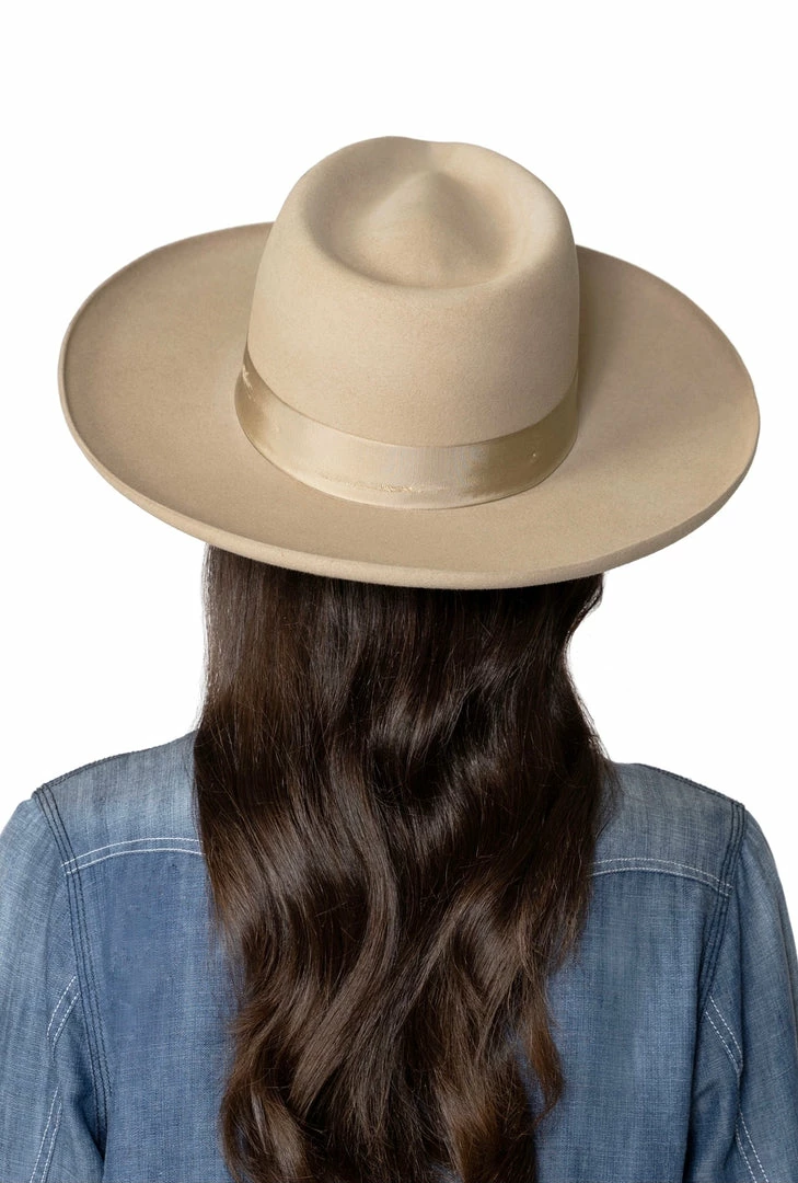 Budget π Double D Ranch - Adirondacks Trade Silver Hat Hats/Headbands/Scarves/Gloves π 4 Double D Ranch - Adirondacks Trade Silver Hat Hats/Headbands/Scarves/Gloves