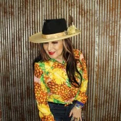 The Sparkling Spur Miss Dolce Vibes