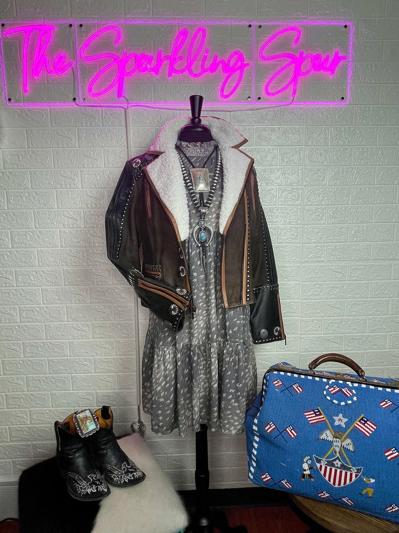 Deals π Double D Ranch - Banff Collection π Dresses Winter Axis π Dress π 8 Double D Ranch - Banff Collection Dresses Winter Axis Dress