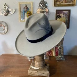 Dusty’s Originals The Missouri Hats/Headbands/Scarves/Gloves